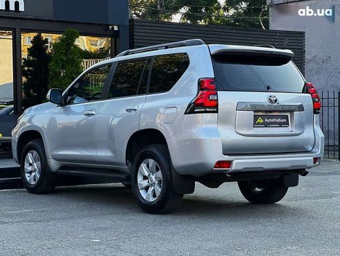 Toyota Land Cruiser Prado 2020 - фото 18