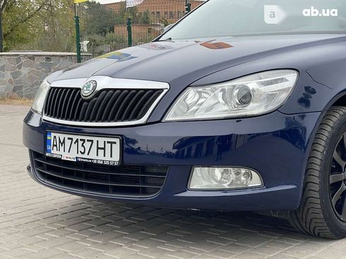 Skoda Octavia 2011 - фото 10