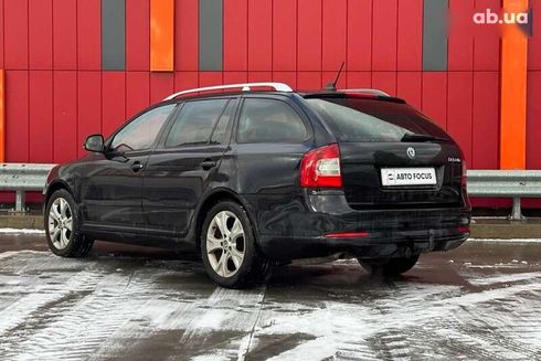 Skoda Octavia 2011 - фото 25