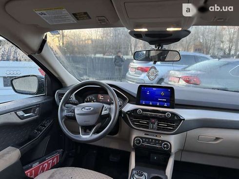 Ford Escape 2020 - фото 11