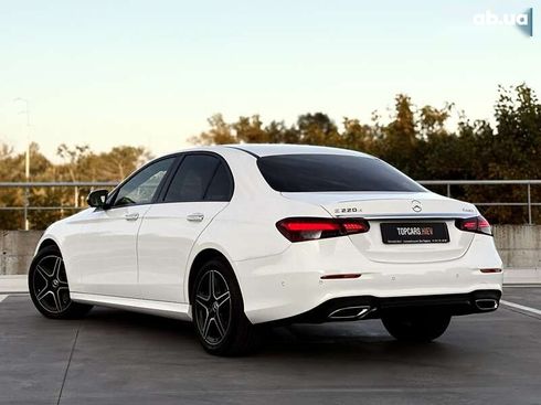 Mercedes-Benz E-Класс 2022 - фото 8
