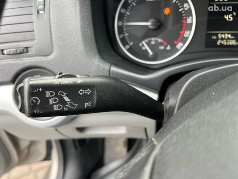 Skoda Octavia 2010 серый - фото 24