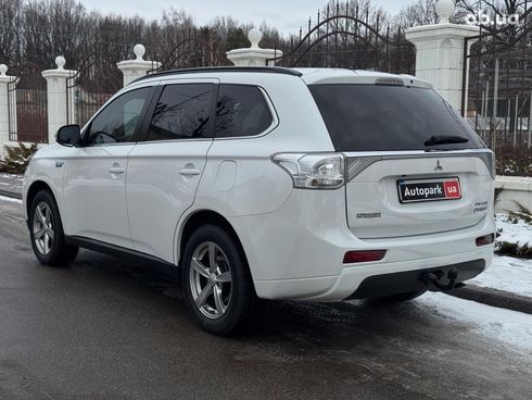 Mitsubishi Outlander 2014 белый - фото 8