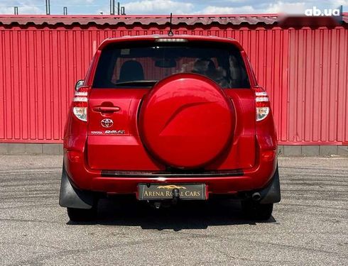 Toyota RAV4 2012 - фото 12