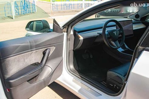 Tesla Model 3 2019 - фото 15