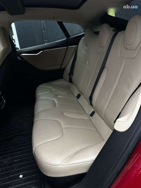 Tesla Model S 2013 - фото 11