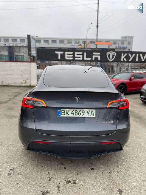 Tesla Model Y 2022 - фото 13