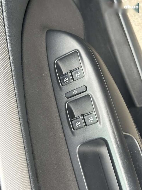 Skoda Octavia 2012 - фото 16