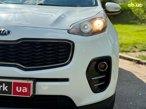 Kia Sportage 2015 белый - фото 11