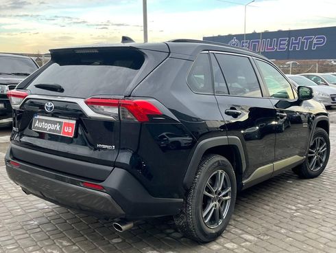 Toyota RAV4 2020 черный - фото 9