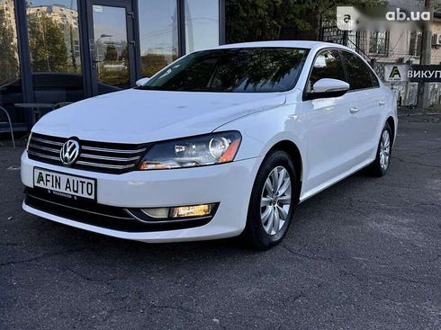 Volkswagen Passat 2011 - фото 2