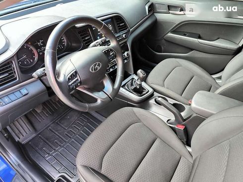 Hyundai Elantra 2020 - фото 28