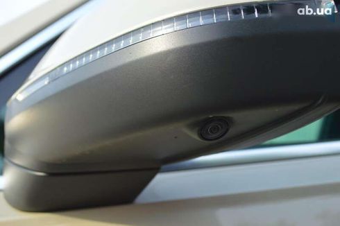 Audi Q7 2021 - фото 18