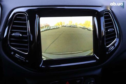 Jeep Compass 2021 - фото 18