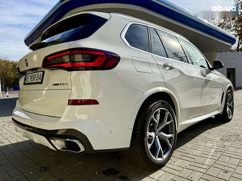 BMW X5 2021 - фото 13