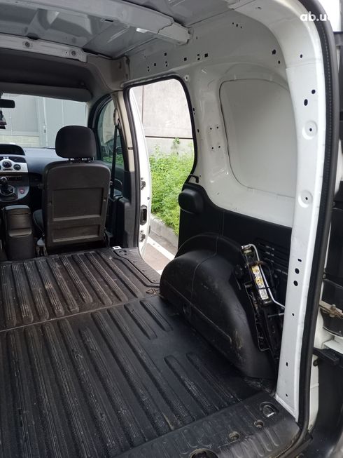 Renault Kangoo 2013 белый - фото 14