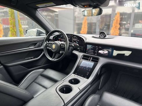 Porsche Taycan 2020 - фото 24