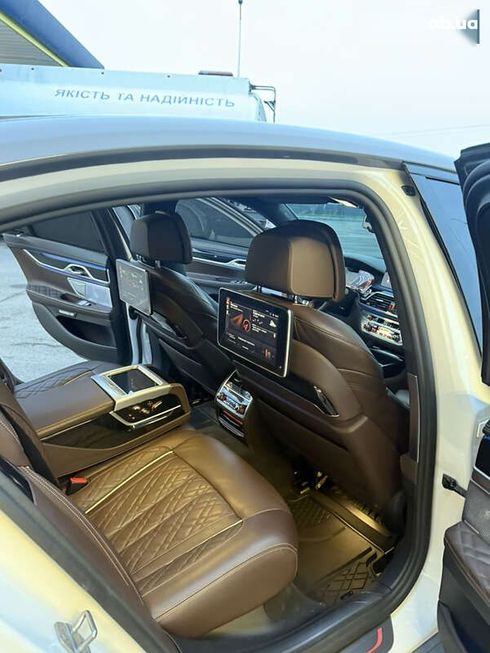 BMW 7 серия 2020 - фото 19