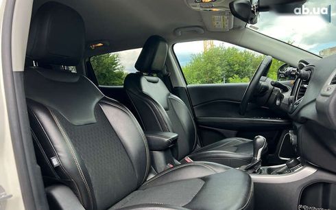 Jeep Compass 2018 - фото 9
