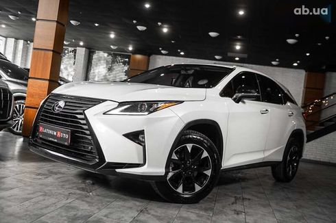 Lexus RX 2016 - фото 14