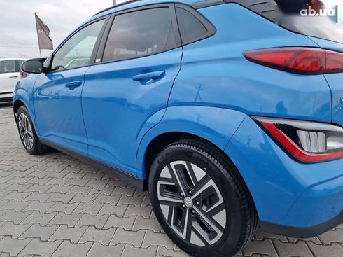 Hyundai Kona Electric 2021 - фото 17