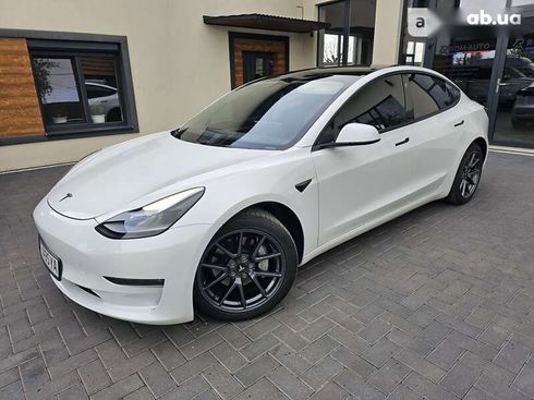 Tesla Model 3 2021 - фото 21