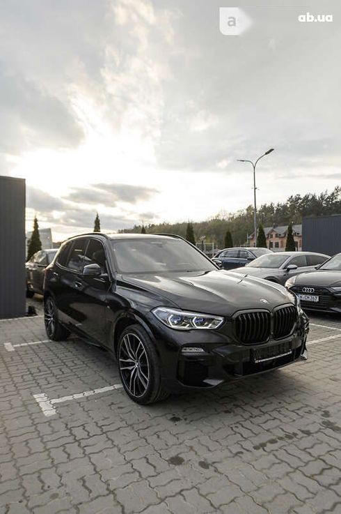 BMW X5 2019 - фото 19