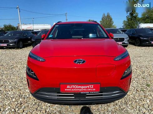 Hyundai Kona Electric 2022 - фото 19