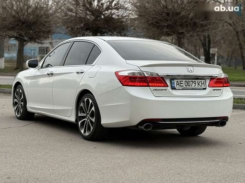 Honda Accord 2013 - фото 12