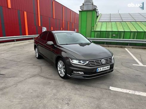 Volkswagen Passat 2018 - фото 3
