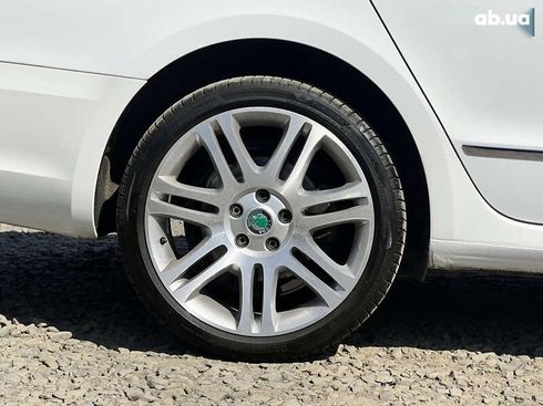 Skoda Superb 2012 - фото 18