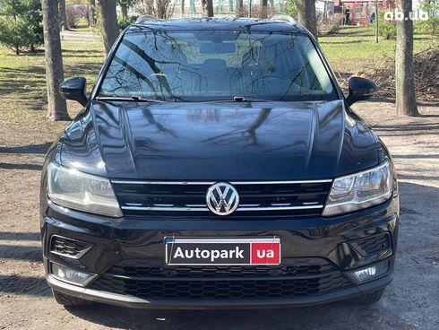 Volkswagen Tiguan 2017 черный - фото 2