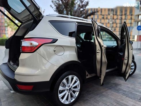 Ford Escape 2016 - фото 21