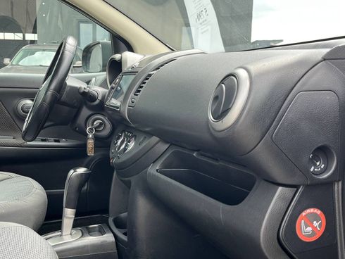 Nissan Note 2006 коричневый - фото 38