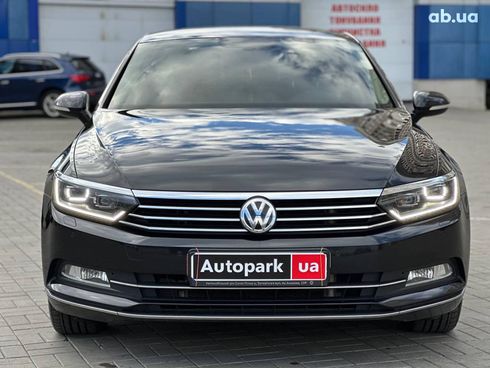Volkswagen Passat 2017 черный - фото 2