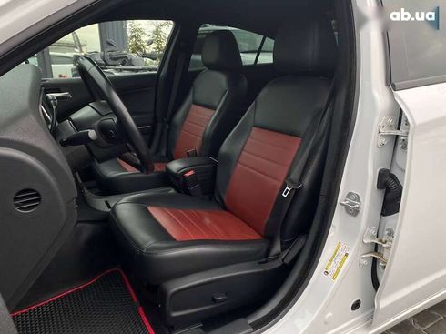 Dodge Charger 2019 - фото 24