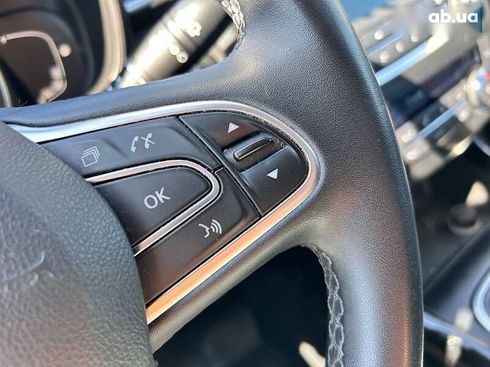 Renault Kadjar 2020 - фото 19