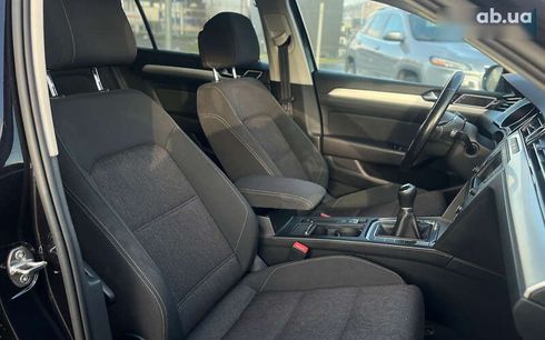Volkswagen Passat 2015 - фото 16