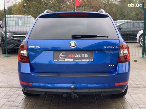 Skoda Octavia 2019 - фото 17
