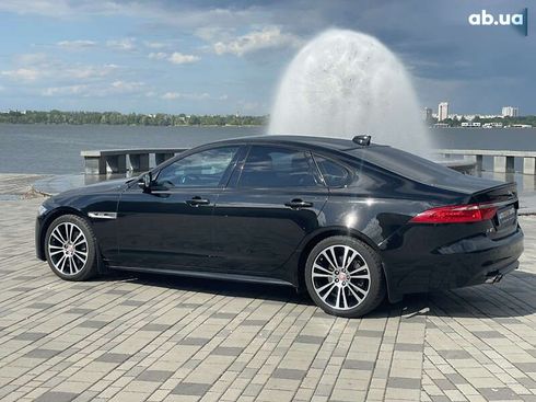 Jaguar XF 2016 - фото 2