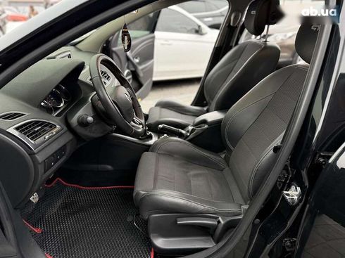 Renault Megane 2012 - фото 13