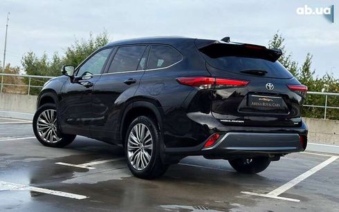 Toyota Highlander 2021 - фото 11