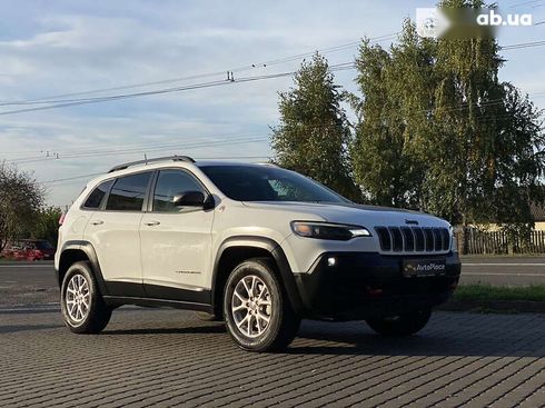 Jeep Cherokee 2019 - фото 19