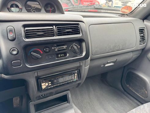 Mitsubishi L200 2004 - фото 2