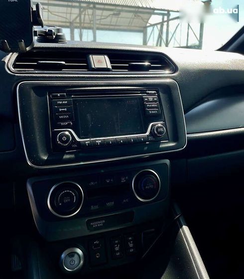 Nissan Leaf 2018 - фото 9