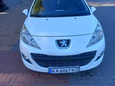 Peugeot купе бу Київ - купити на Автобазарі