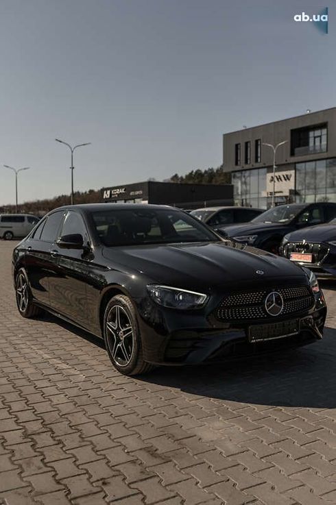 Mercedes-Benz E-Класс 2021 - фото 10
