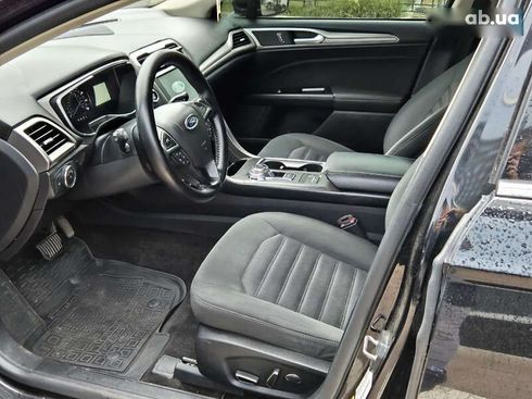 Ford Fusion 2017 - фото 12