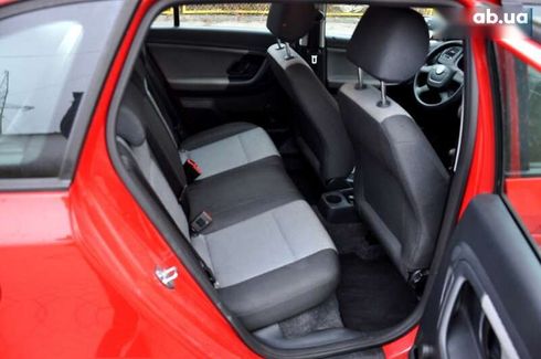 Skoda Fabia 2012 - фото 19