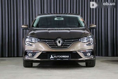 Renault Megane 2019 - фото 2